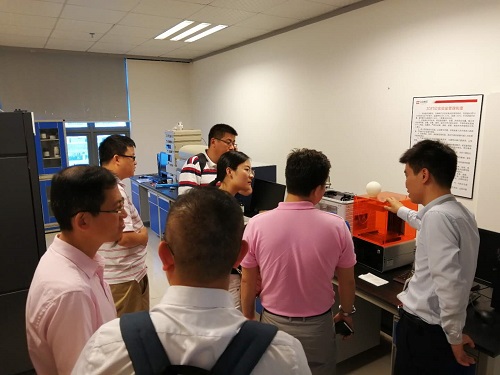 參觀飛揚科技創新園